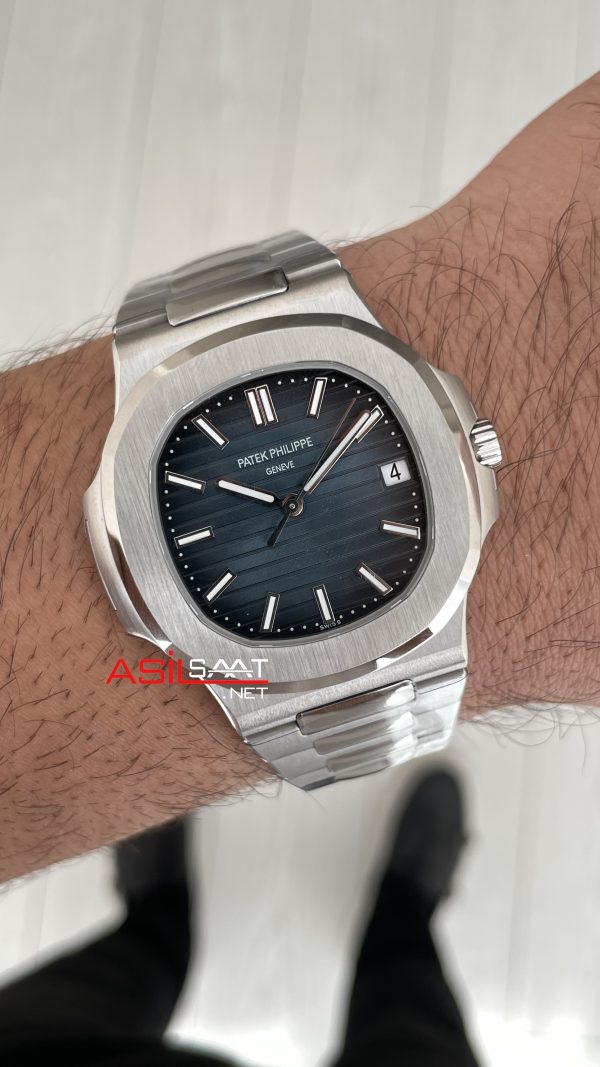Patek Philippe Nautilus 5711 Mavi Kadran 40mm Super Clone Swiss ETA Saat 3K Factory Patek Philippe Nautilus 5711 Mavi Kadran 40mm Super Clone Swiss ETA Saat 3K Factory