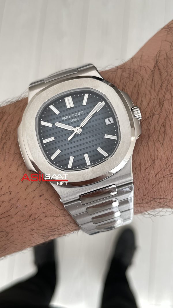 Patek Philippe Nautilus 5711 Mavi Kadran 40mm Super Clone Swiss ETA Saat 3K Factory Patek Philippe Nautilus 5711 Mavi Kadran 40mm Super Clone Swiss ETA Saat 3K Factory