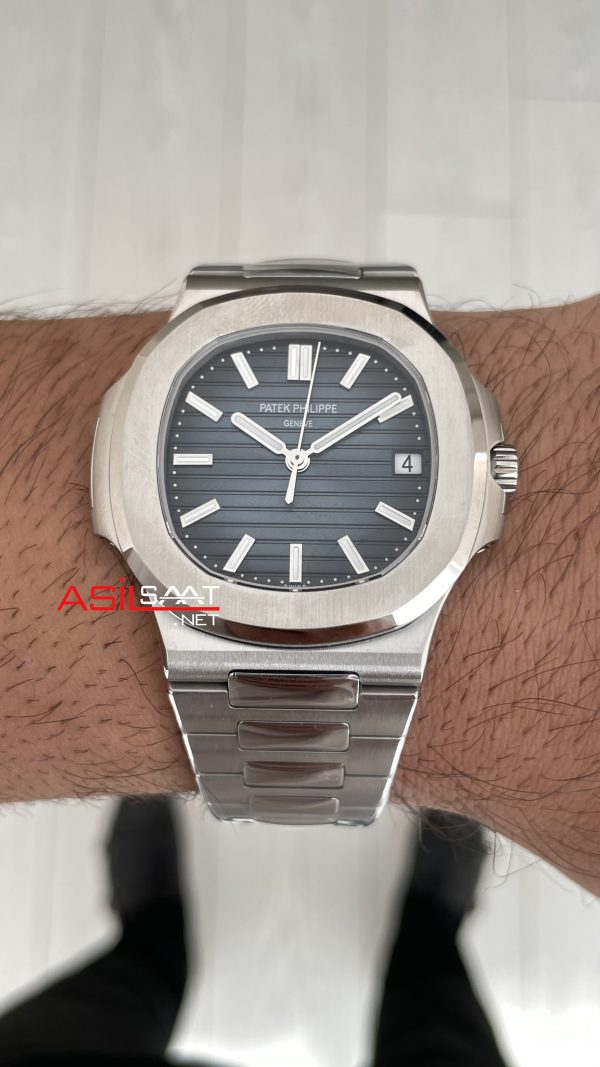 Patek Philippe Nautilus 5711 Mavi Kadran 40mm Super Clone Swiss ETA Saat 3K Factory Patek Philippe Nautilus 5711 Mavi Kadran 40mm Super Clone Swiss ETA Saat 3K Factory