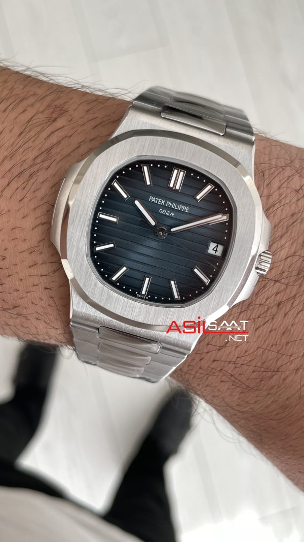Patek Philippe Nautilus 5711 Mavi Kadran 40mm Super Clone Swiss ETA Saat 3K Factory Patek Philippe Nautilus 5711 Mavi Kadran 40mm Super Clone Swiss ETA Saat 3K Factory