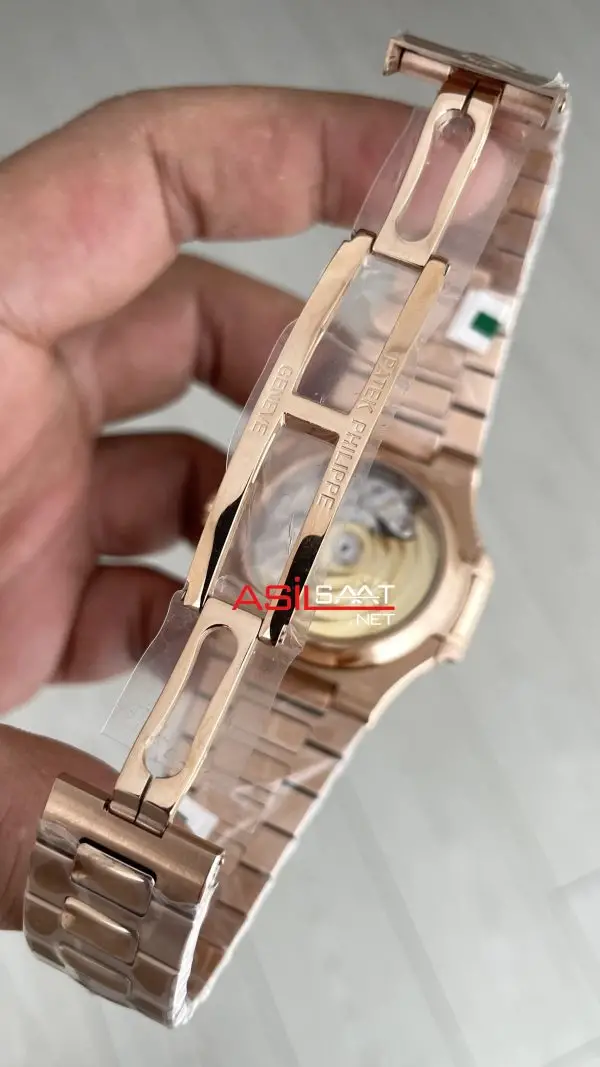 Patek Philippe Nautilus Travel Time Chronograph Mavi Kadran 5990R Rose Gold Swiss ETA Saat