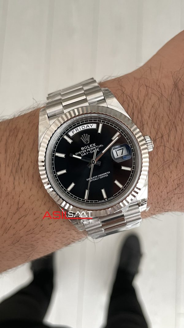 Rolex Day Date Siyah Kadran 228239 Bright Black Dial 40mm President 3255 Super Clone ETA Swiss VS Factory Rolex Day Date Siyah Kadran 228239 Bright Black Dial 40mm President 3255 Super Clone ETA Swiss VS Factory