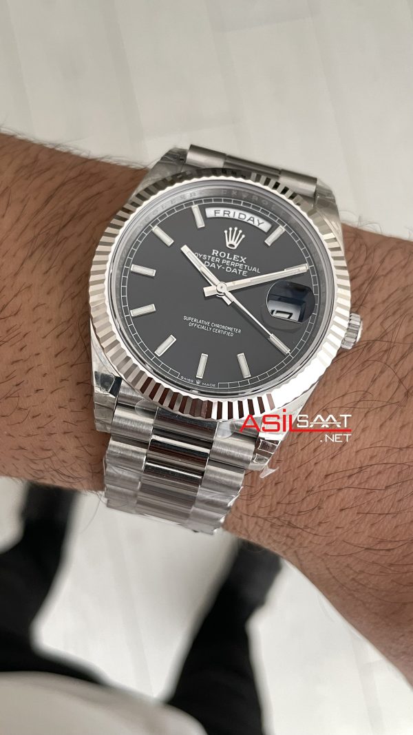 Rolex Day Date Siyah Kadran 228239 Bright Black Dial 40mm President 3255 Super Clone ETA Swiss VS Factory Rolex Day Date Siyah Kadran 228239 Bright Black Dial 40mm President 3255 Super Clone ETA Swiss VS Factory