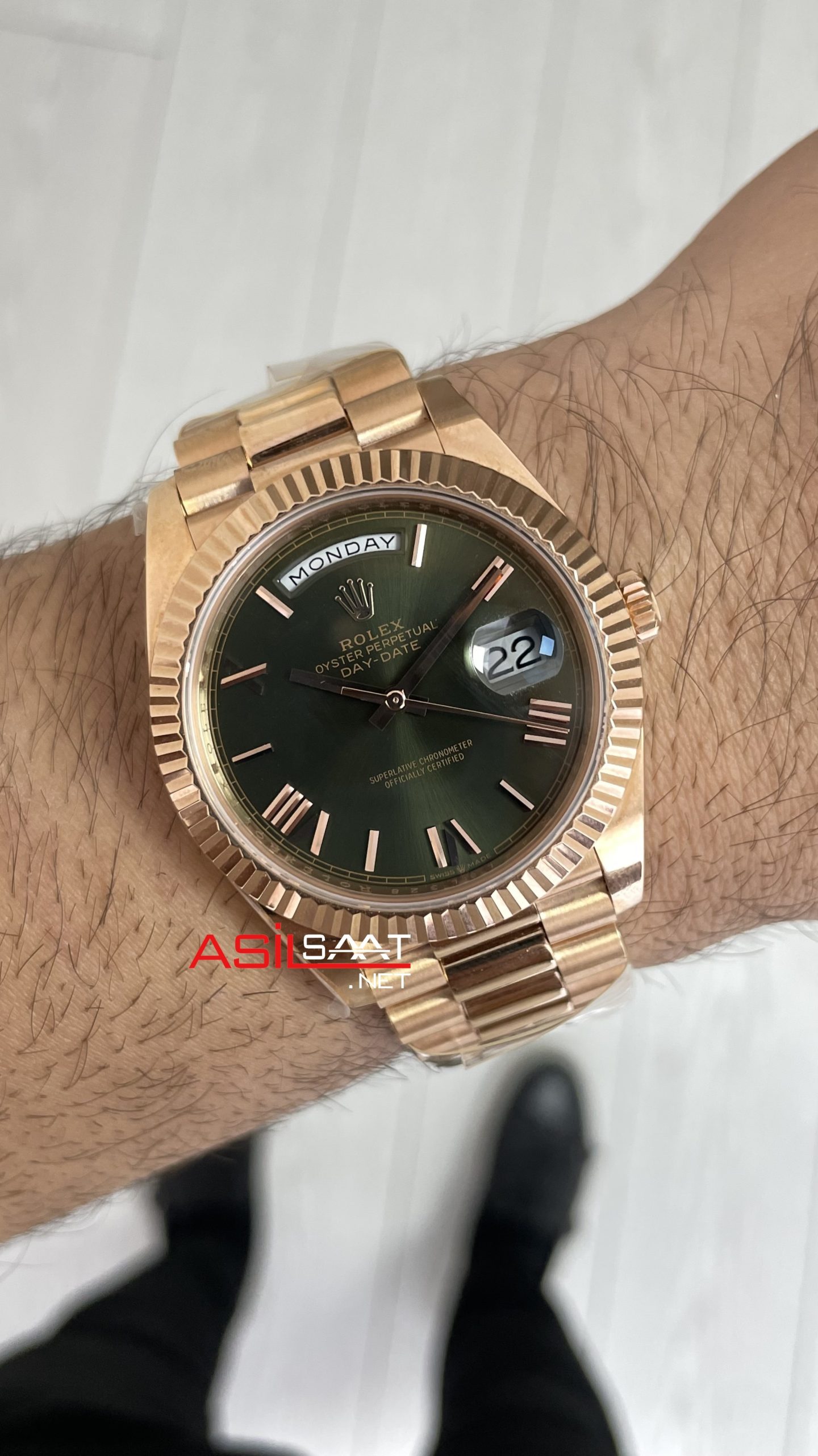 Rolex Day Date Yeşil 228235 Olive Green 40mm Rosegold Super Clone Swiss ETA Saat AR Factory