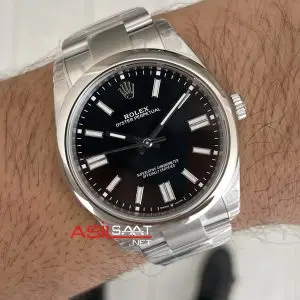 Rolex Oyster Perpetual Siyah 134300 Black Dial 41mm 3230 Super Clone ETA Swiss VS Factory