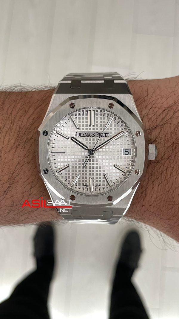 Audemars Piguet Royal Oak Beyaz 15510ST 41mm Super Clone ETA Swiss ZF Factory Audemars Piguet Royal Oak Beyaz 15510ST 41mm Super Clone ETA Swiss ZF Factory