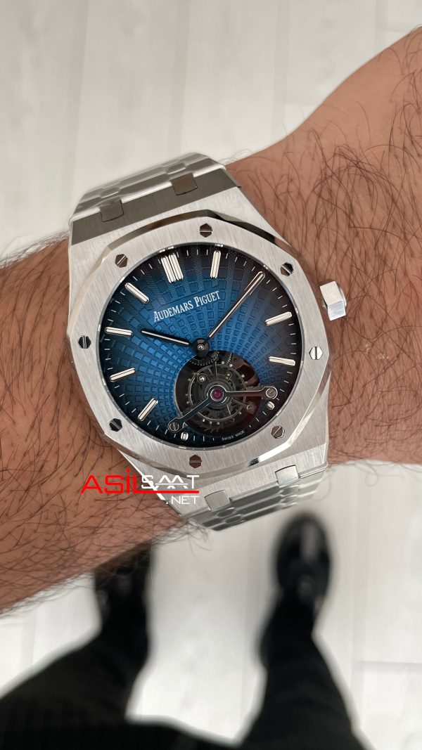 Audemars Piguet Royal Oak Tourbillon 26730TI Smoke Blue 41mm Super Clone Swiss ETA Saat BBS Factory Audemars Piguet Royal Oak Tourbillon 26730TI Smoke Blue 41mm Super Clone Swiss ETA Saat BBS Factory