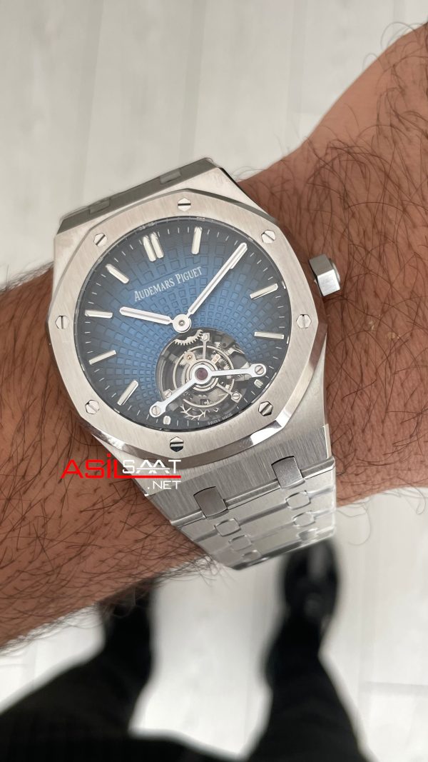 Audemars Piguet Royal Oak Tourbillon 26730TI Smoke Blue 41mm Super Clone Swiss ETA Saat BBS Factory Audemars Piguet Royal Oak Tourbillon 26730TI Smoke Blue 41mm Super Clone Swiss ETA Saat BBS Factory
