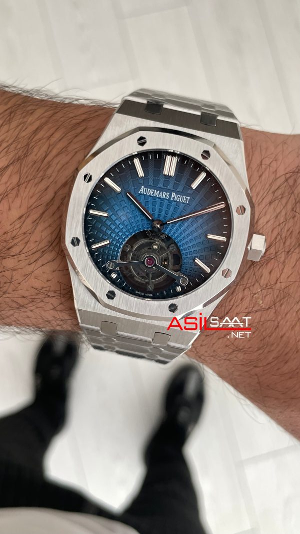 Audemars Piguet Royal Oak Tourbillon 26730TI Smoke Blue 41mm Super Clone Swiss ETA Saat BBS Factory Audemars Piguet Royal Oak Tourbillon 26730TI Smoke Blue 41mm Super Clone Swiss ETA Saat BBS Factory