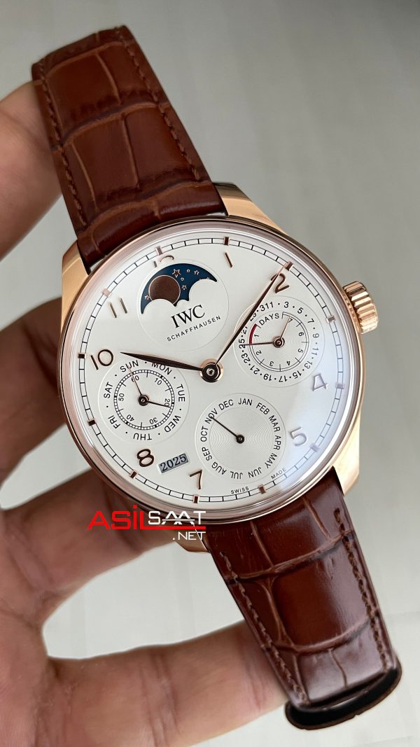 IWC Portuguese Perpetual Calendar Beyaz IW503302 Rosegold 44mm Super Clone Swiss ETA Saat APS Factory