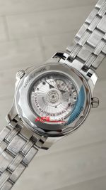 Omega Seamaster Diver 300M Yeşil Kadran 42mm Super Clone Swiss ETA Saat VS Factory