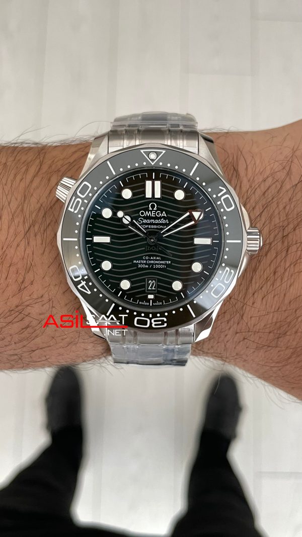 Omega Seamaster Diver 300M Yeşil Kadran 42mm Super Clone Swiss ETA Saat VS Factory Omega Seamaster Diver 300M Yeşil Kadran 42mm Super Clone Swiss ETA Saat VS Factory