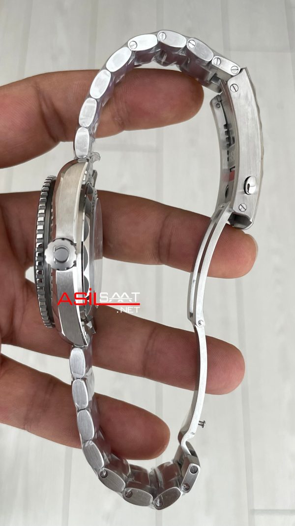 Omega Seamaster Planet Ocean 600M Siyah Kadran Super Clone Swiss ETA Saat VS Factory