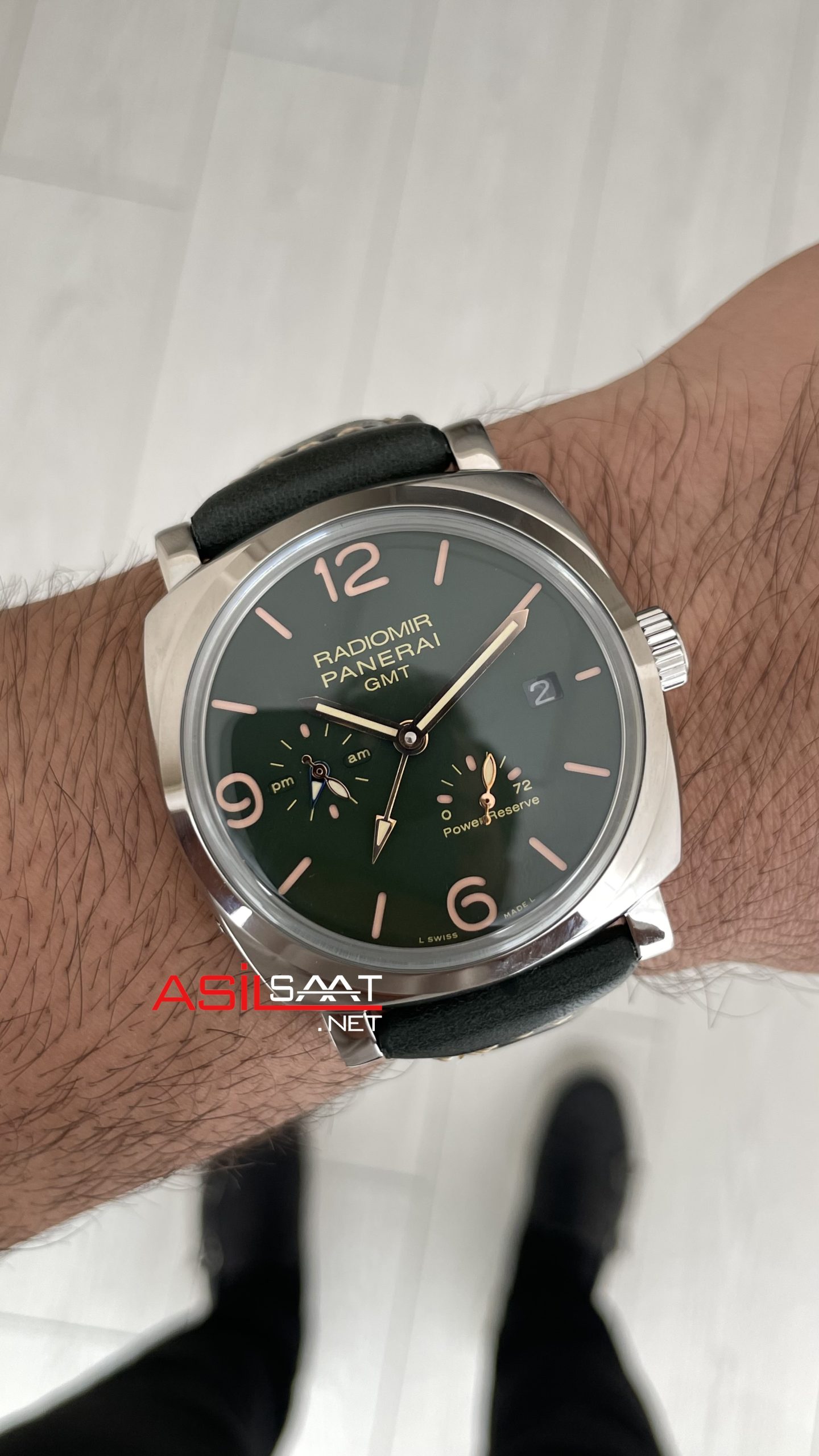 Panerai Radiomir 1940 GMT PAM00999 Yeşil 45mm Silver