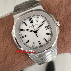 Patek Philippe Nautilus 5711 Beyaz Kadran 40mm Super Clone Swiss ETA Saat PP Factory