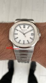 Patek Philippe Nautilus 5711 Beyaz Kadran 40mm Super Clone Swiss ETA Saat PP Factory
