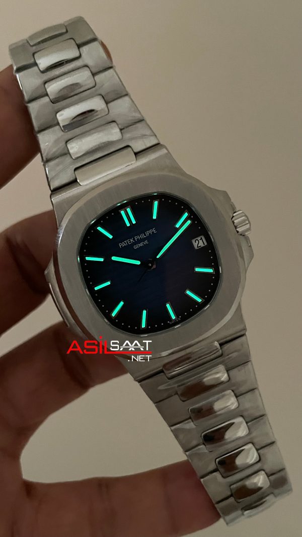 Patek Philippe Nautilus 5711 Mavi Kadran 40mm Swiss ETA Saat Patek Philippe Nautilus 5711 Mavi Kadran 40mm Swiss ETA Saat