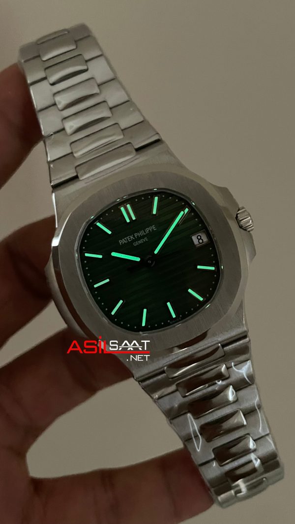 Patek Philippe Nautilus 5711 Yeşil Kadran 40mm Super Clone Swiss ETA Saat 3K Factory