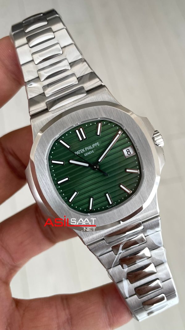 Patek Philippe Nautilus 5711 Yeşil Kadran 40mm Super Clone Swiss ETA Saat 3K Factory