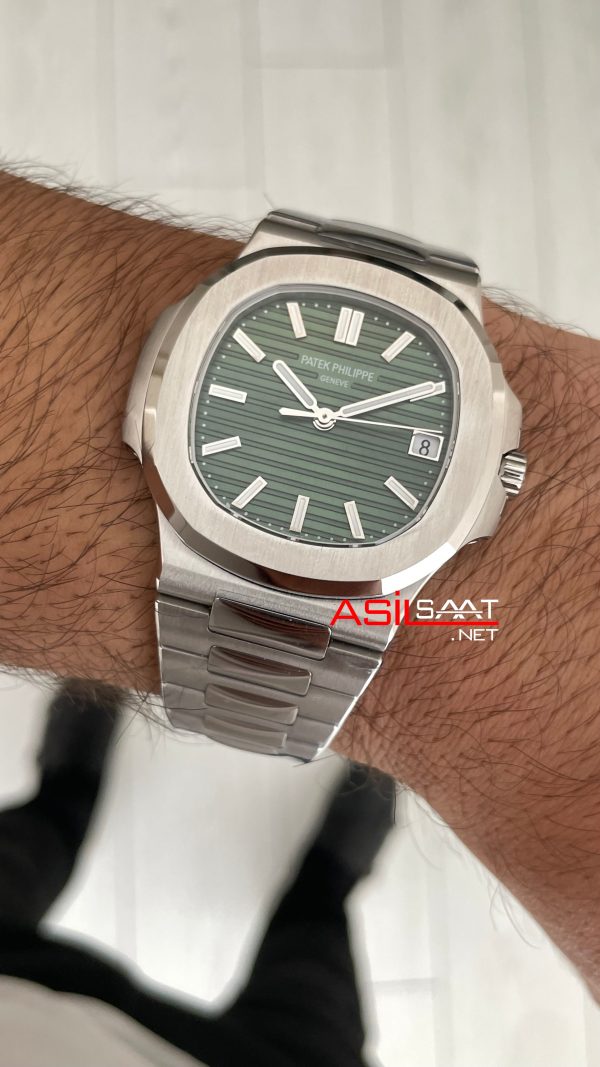 Patek Philippe Nautilus 5711 Yeşil Kadran 40mm Super Clone Swiss ETA Saat 3K Factory