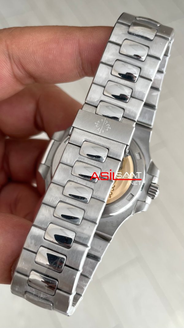 Patek Philippe Nautilus 5711 Yeşil Kadran 40mm Swiss ETA Saat