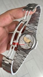 Patek Philippe Nautilus 5712 Moonphase Power Reserve Mavi Kadran 40mm Super Clone Swiss ETA Saat GR Factory