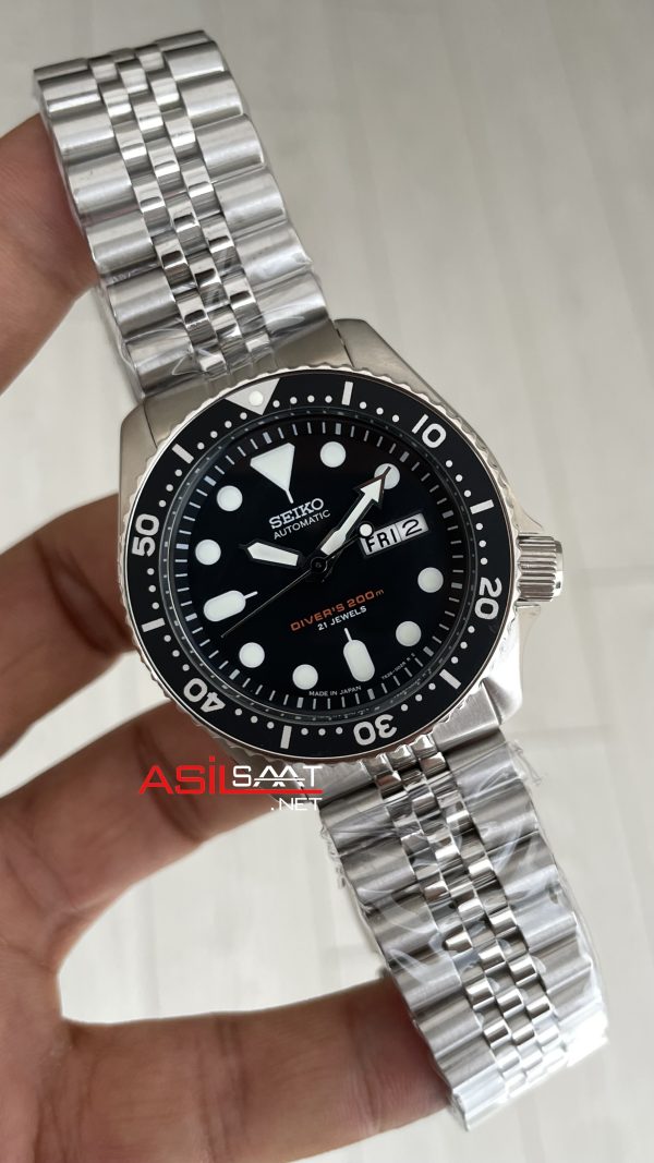 Seiko SKX007J Diver 200M Jubilee Siyah Kadran 42mm Seiko SKX007J Diver 200M Jubilee Siyah Kadran 42mm