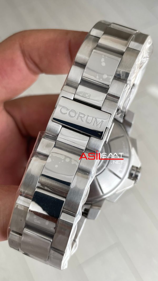 Corum Admiral's Cup Challenger 44mm Beyaz Kadran 7750 Swiss ETA Saat Corum Admiral's Cup Challenger 44mm Beyaz Kadran 7750 Swiss ETA Saat