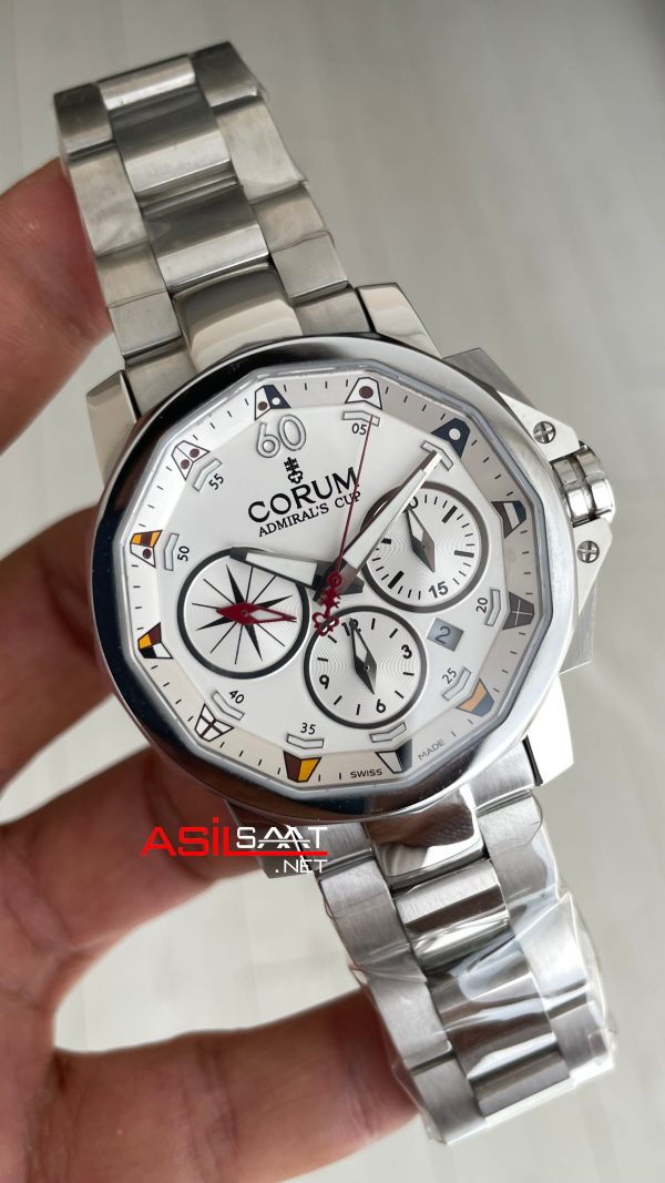 Corum Admiral's Cup Challenger 44mm Beyaz Kadran 7750 Swiss ETA Saat Corum Admiral's Cup Challenger 44mm Beyaz Kadran 7750 Swiss ETA Saat