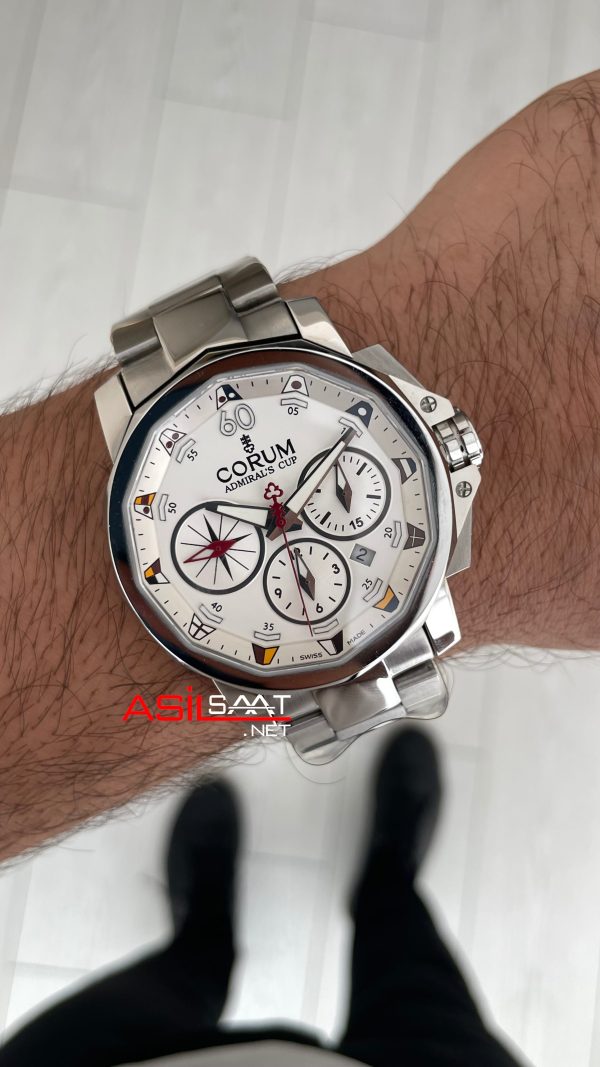 Corum Admiral's Cup Challenger 44mm Beyaz Kadran 7750 Swiss ETA Saat Corum Admiral's Cup Challenger 44mm Beyaz Kadran 7750 Swiss ETA Saat