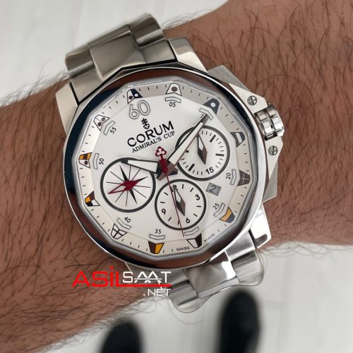 Corum Admiral's Cup Challenger 44mm Beyaz Kadran 7750 Swiss ETA Saat