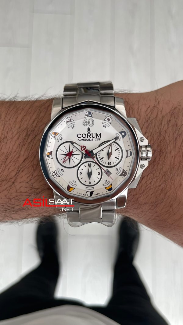 Corum Admiral's Cup Challenger 44mm Beyaz Kadran 7750 Swiss ETA Saat Corum Admiral's Cup Challenger 44mm Beyaz Kadran 7750 Swiss ETA Saat