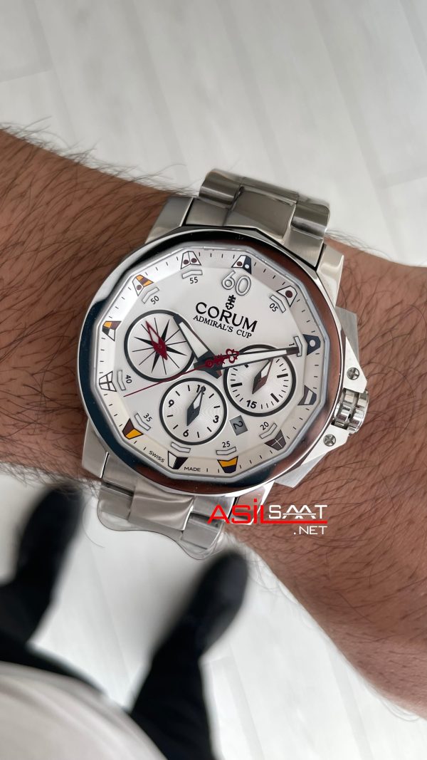 Corum Admiral's Cup Challenger 44mm Beyaz Kadran 7750 Swiss ETA Saat Corum Admiral's Cup Challenger 44mm Beyaz Kadran 7750 Swiss ETA Saat