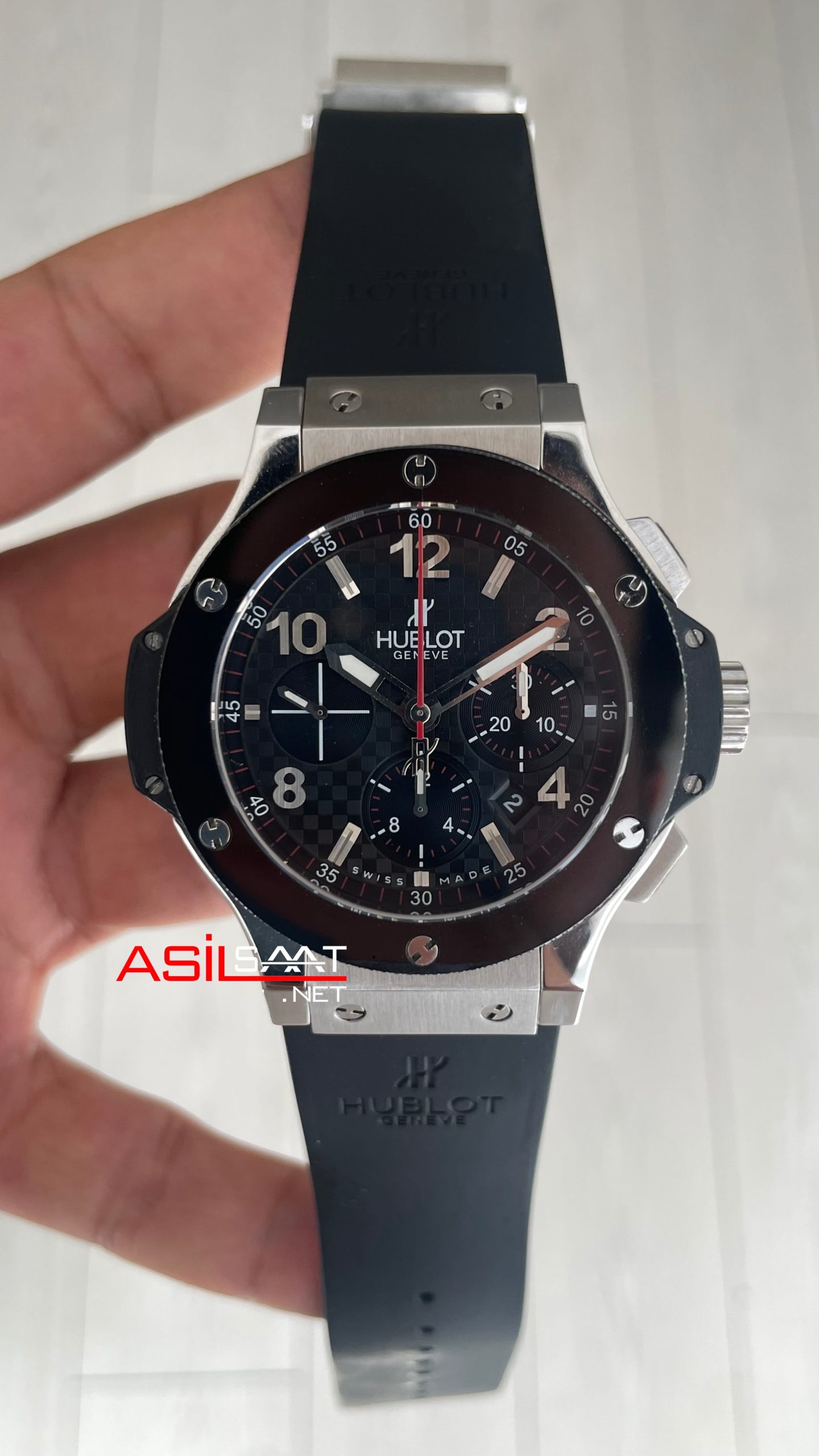 Hublot Big Bang Ceramic 44mm 301.SB.131.RX Swiss ETA Saat Hublot Big Bang Ceramic 44mm 301.SB.131.RX Swiss ETA Saat