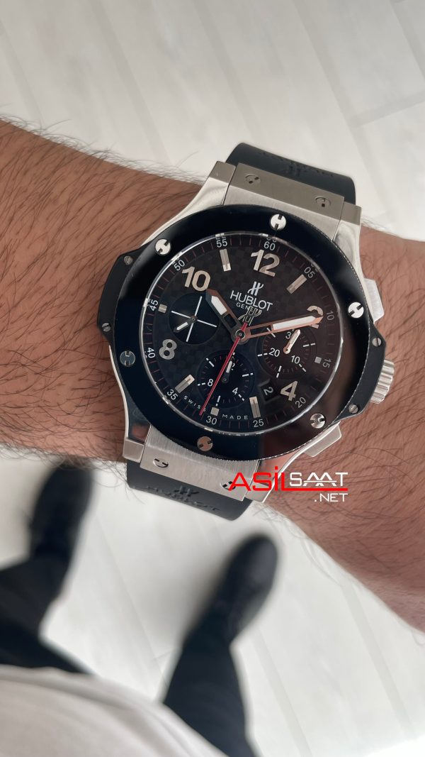 Hublot Big Bang Ceramic 44mm 301.SB.131.RX Swiss ETA Saat Hublot Big Bang Ceramic 44mm 301.SB.131.RX Swiss ETA Saat