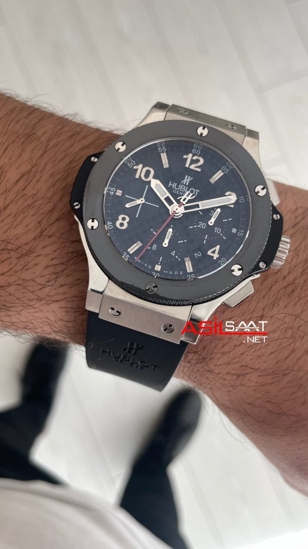 Hublot Big Bang Ceramic 44mm 301.SB.131.RX Swiss ETA Saat Hublot Big Bang Ceramic 44mm 301.SB.131.RX Swiss ETA Saat