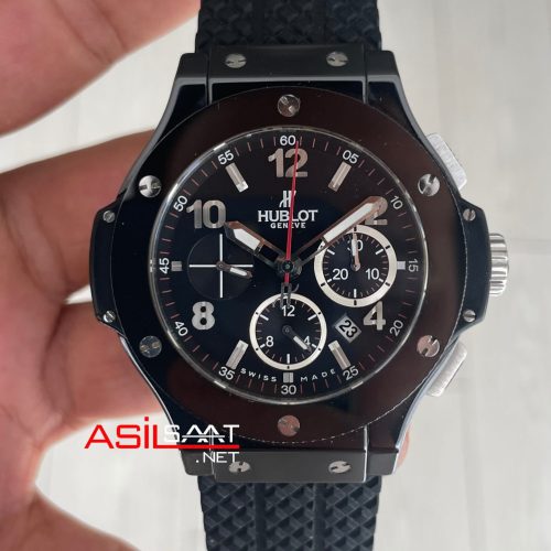 Hublot Big Bang Magic Ceramic 44mm Black 301.CM.130.RX Swiss ETA Saat