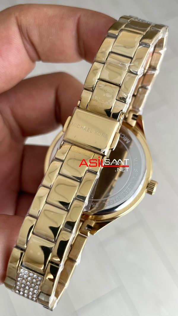 Michael Kors Runway Crystals Gold 37mm Diamond MK3632 Kadın Kol Saati Michael Kors Runway Crystals Gold 37mm Diamond MK3632 Kadın Kol Saati