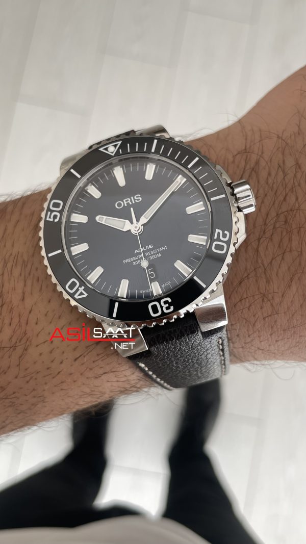 Oris Aquis Date Black 43mm Swiss ETA Saat Oris Aquis Date Black 43mm Swiss ETA Saat