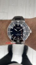 Oris Aquis Date Black 43mm Swiss ETA Saat