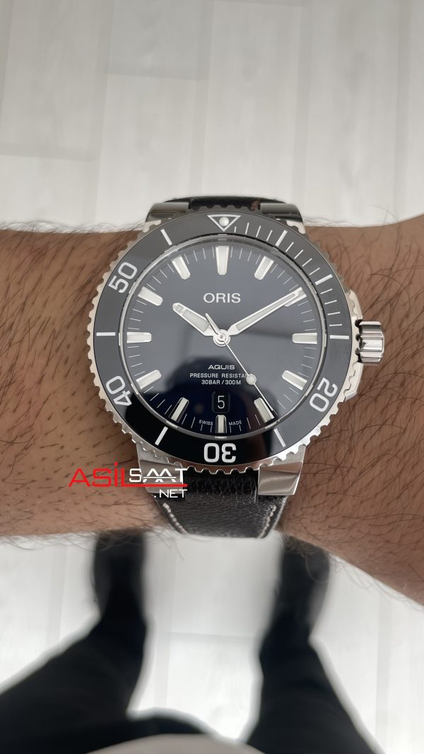 Oris Aquis Date Black 43mm Swiss ETA Saat Oris Aquis Date Black 43mm Swiss ETA Saat