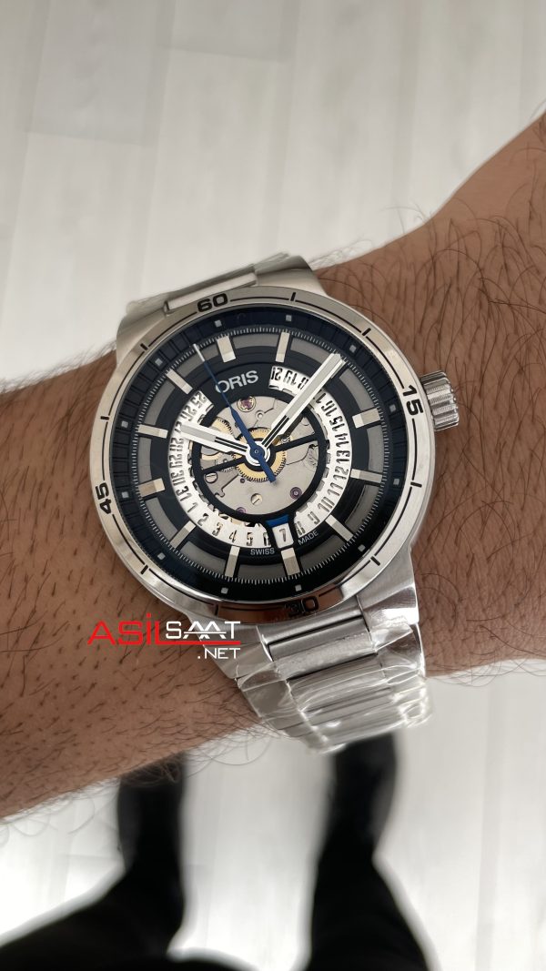 Oris TT1 Engine Date Skeleton Siyah Kadran 42mm Swiss ETA Saat