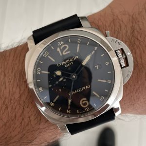 Panerai Luminor GMT PAM531 Siyah Kadran 44mm Super Clone Swiss ETA Saat VS Factory