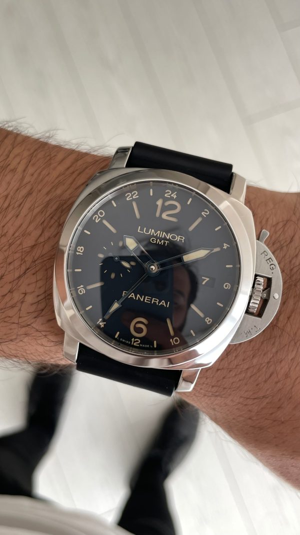 Panerai Luminor GMT PAM531 Siyah Kadran 44mm Super Clone Swiss ETA Saat VS Factory