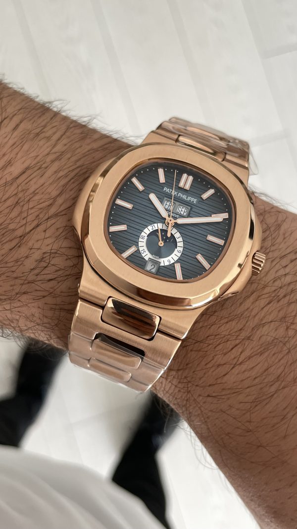 Patek Philippe Nautilus 5726 Annual Calendar Moonphase Rosegold Mavi Kadran
