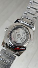 Seiko 5 Sports Diver's SNZF17J1 Oyster 41mm