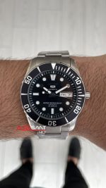 Seiko 5 Sports Diver's SNZF17J1 Oyster 41mm