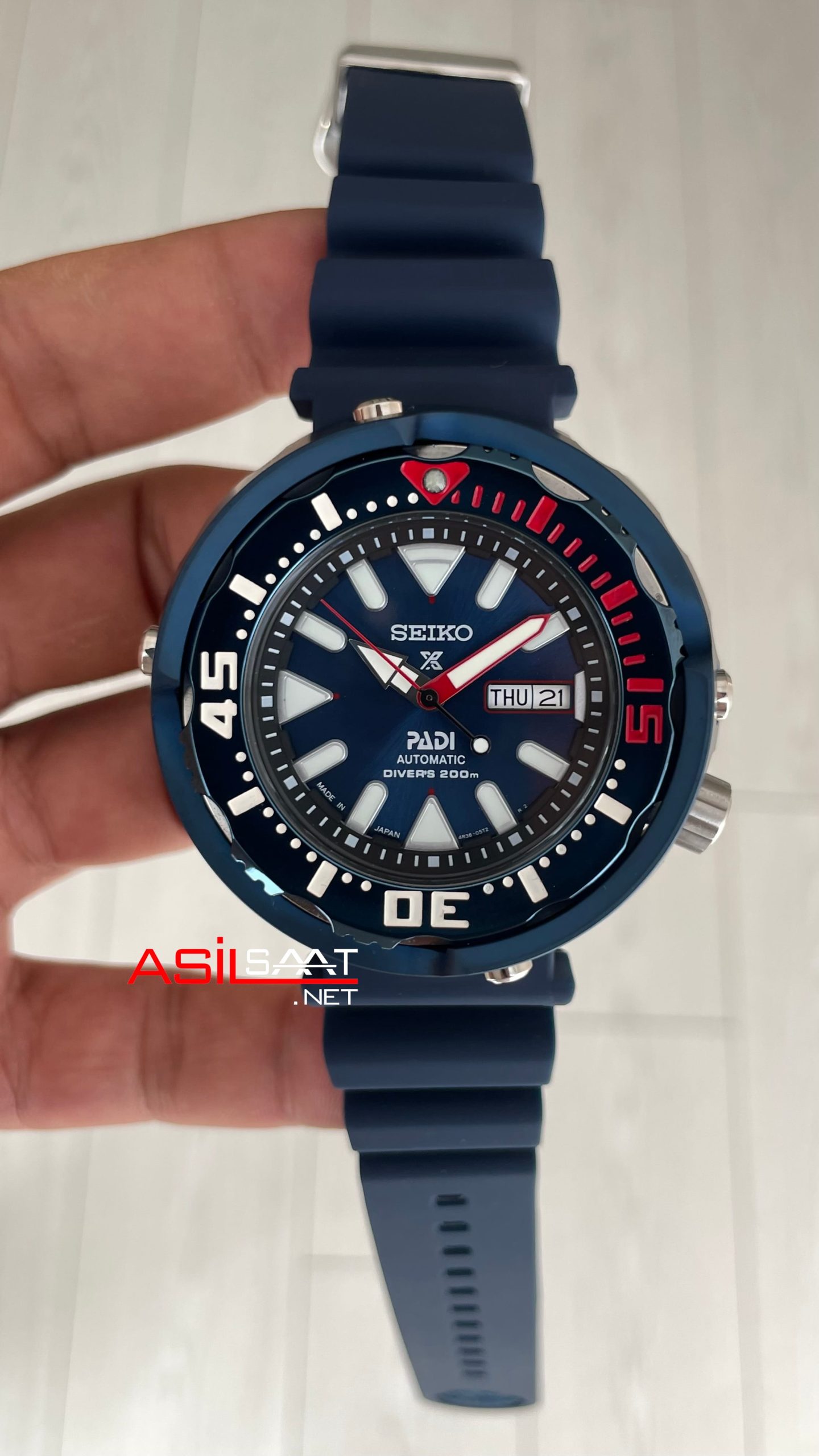Seiko Prospex Padi Monster Tuna Diver's 200M Navy Blue Ceramic 51mm SRPA83 Seiko Prospex Padi Monster Tuna Diver's 200M Navy Blue Ceramic 51mm SRPA83