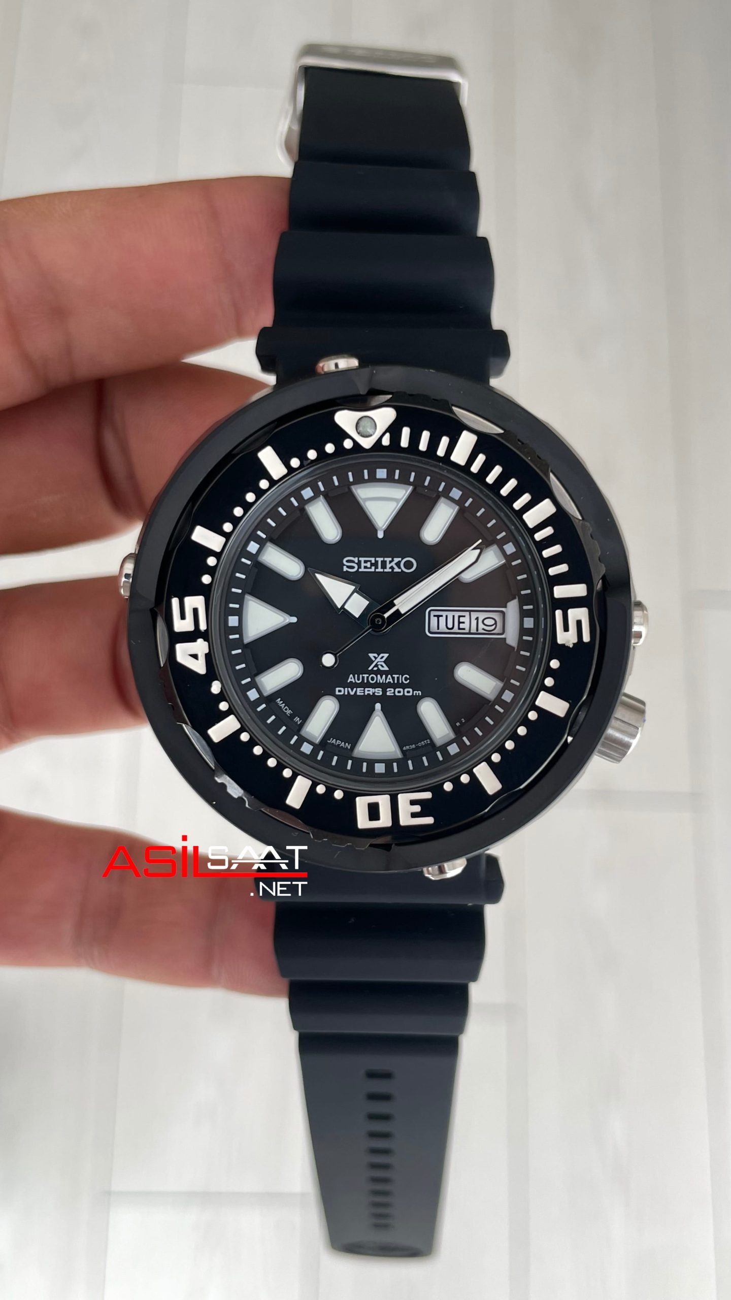 Seiko Prospex Tuna Diver's 200M Black Ceramic 51mm Erkek Kol Saati Seiko Prospex Tuna Diver's 200M Black Ceramic 51mm Erkek Kol Saati
