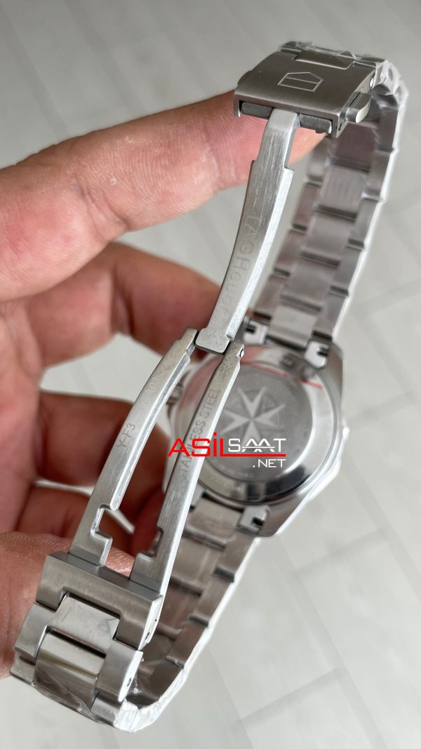 TAG Heuer Aquaracer Solargraph Pembe 32mm Replika Saat